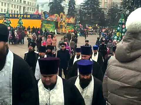 Белгородцы приняли участие в рождественском крестном ходе