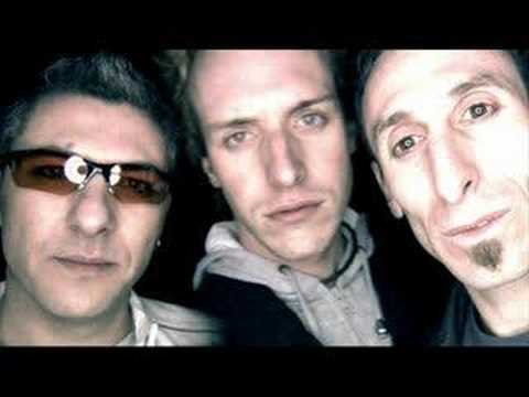 Broken and Twisted - Auxiliary One (Skyver - Djon drum and bass remix)