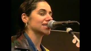 PJ Harvey - O Stella (Pinkpop Festival 1992)