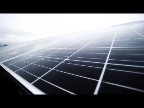 Solar Energy: How Low Oil Prices Change the Game