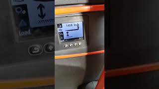 W&oacute;zek nożycowy Linde L14 2.9m/ initial/ free lift | Obrazek 4 - Machineryline