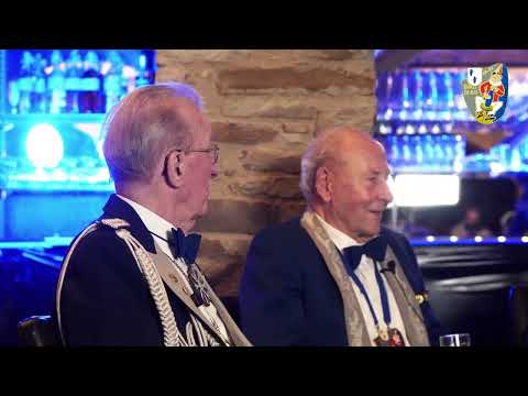 Grau-Blaue History-Talkshow