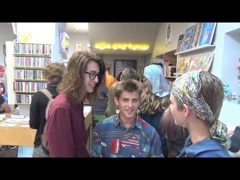 Crunchy Bat, support band at Wow and Flutter.