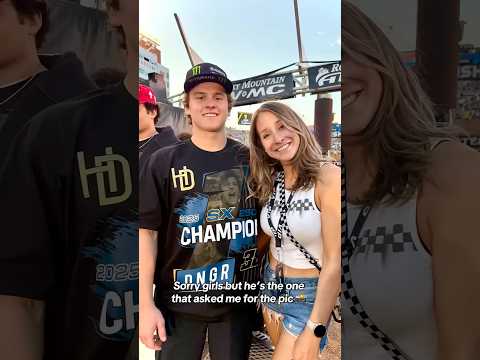 I guess you could say the VIP experience was lit 🔥 Deegan #supercross2025 #haidendeegan #teamyamaha