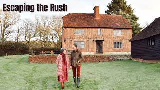 Download lagu Escaping the Christmas Rush in an Old English Farmhouse mp3 Download lagu Escaping the Christmas Rush in an Old English Farmhouse mp3