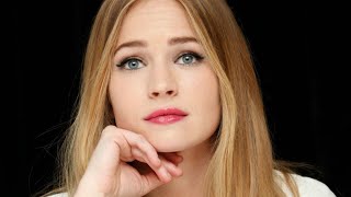 Britt Robertson Flaunts Swimsuit-Clad Figure During Iceland Getaway!