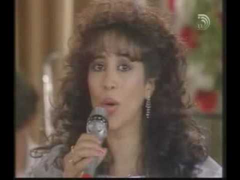 עפרה חזה - את תלכי בשדה