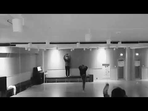 Somi dance so cool 😎😎😎🔥🔥🔥