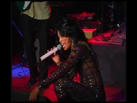 Bad Azz Singer, Zaina Juliette Live & up close at The Whisky in Hollywood.