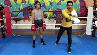 BOXING STANCE - bladed vs squared (fighting tips)
