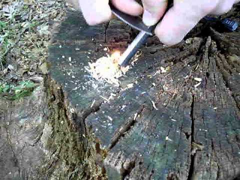 Mil Tec firesteel  a  fatwood