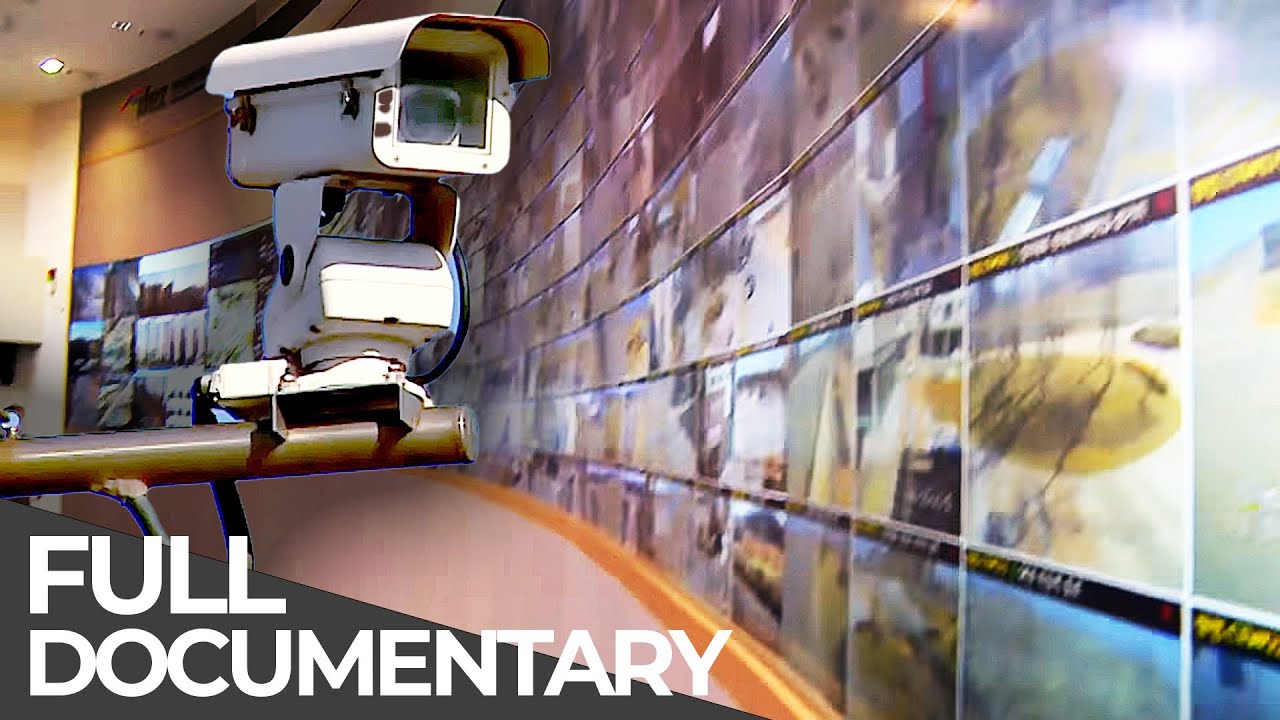 World's Most Surveilled City in South Korea & Escaping a 20 Meter High Hanging Car