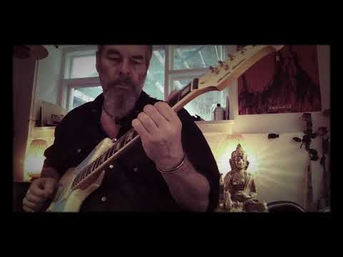 Gilmour on a budget ! 😎🤘🏽