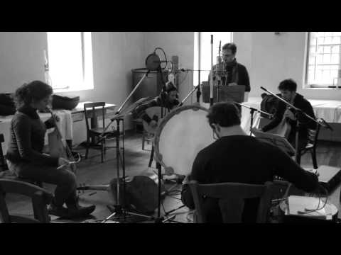 download lagu mp3 mp4 Trotto Live, download lagu Trotto Live gratis, unduh video klip Trotto Live
