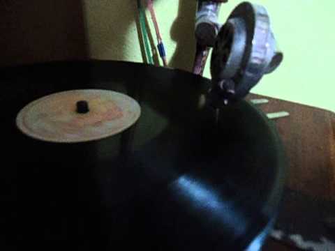 Razak Majid dan Zainab Majid - Pujaan Ku