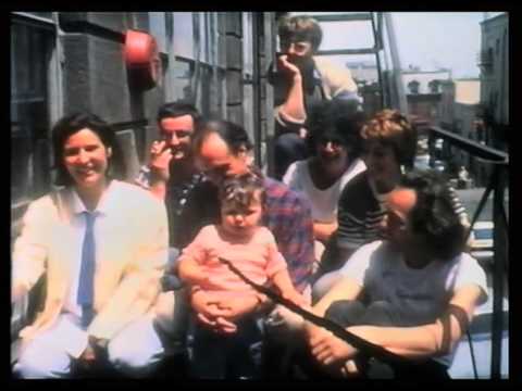 Les Membres du conseil d'administration de la galerie Dazibao de Montréal (1986) by G. Courant