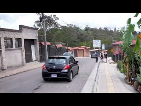 Vecinos de calle La Presa en Heredia se quejan de trabajos inconclusos