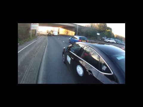 HK62 HUJ Aqua Cars - Very close pass