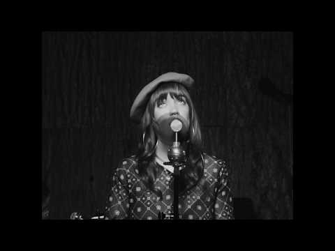 Anna Wise "What's Up With You?" Live at Electric Garden