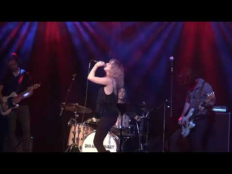 Olivia Jones performs Voo Doo Child