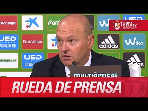Rueda de prensa de Mel tras el Real Betis (0-2) Sevilla FC