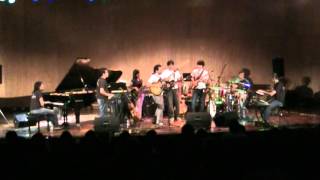 Stranger in town (Pat Metheny - Lyle Mays) / Ensamble "El Colectivo - Julio 25 de 2012