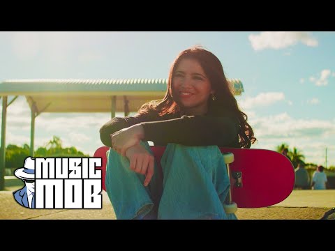 Gino Manzotti & Maxx ✘ Malina ✘ Soundland - Chemistry | Official Video