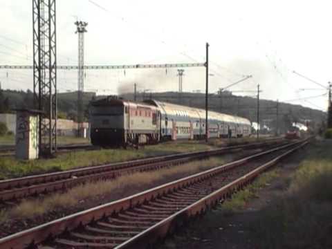 749 011 na čele os. 9064 - Praha Krč - 21.5.2011.