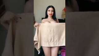 surprise big boobs showing #shorts #shortvideo #tiktok #gameon #trending