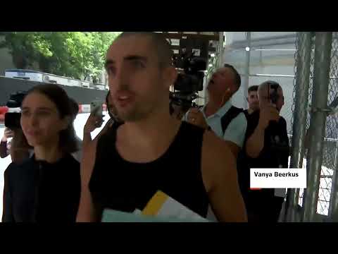 Video Thumbnail: Russian daredevils face charges after Empire State stunt