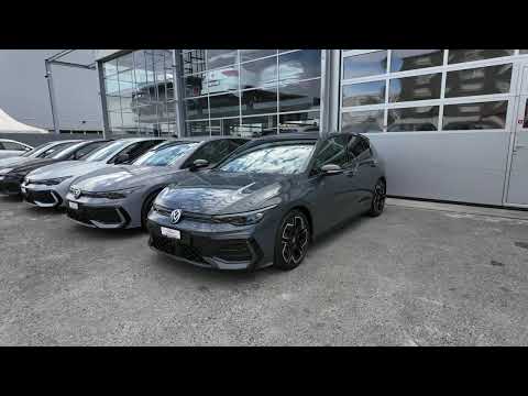 VW Golf 1.5 e TSI mHEV R-Line DSG * Black Style *-video-33