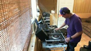 DJ GIO-OLD HIP HOP VS NEW (NUMARK V7 DENON DNX 1600 BEATS PRO)