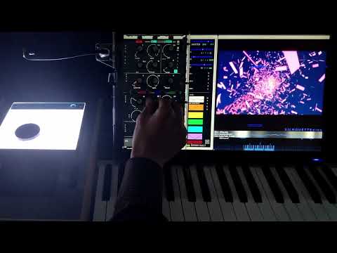 Silhouette Eins Synthesizer feat. Luke Hale (visuals)