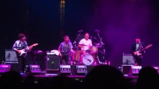 Novedades Carminha - Antigua Pero Moderna. Santander Music 2016. 05/08/2016. 2/2