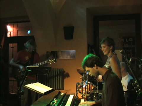 unORGANized band - Mas Que Nada