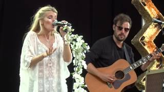 Emma Bale - world untouched @Lokerse Feesten 14-08-2016