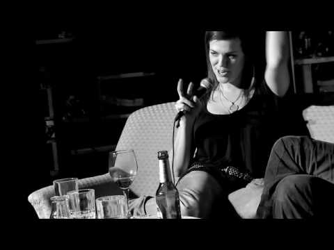 MARTA JANDOVA (DIE HAPPY) im Interview - Teil 2 - tvnoir.de