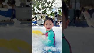 Bubble surprise for baby brother and sister 😱😍🫧