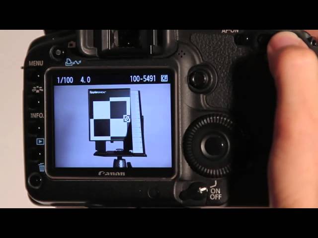 Video Teaser für Datacolor SpyderLensCal - Autofocus calibration