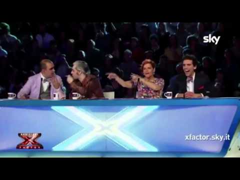 [VIDEO] Andrea D'Alessio | Beatboxing a X Factor: reazioni di Mika, Morgan, Elio e Simona Ventura