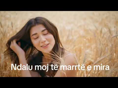 Thëllëzë që Mbush Ujë në Krua | Muzikë & Tekst