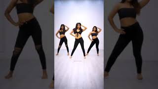 Download lagu Do Ghoont Mujhe Bhi pila de | Sonali Bhadauria Vs Sonal Devraj | Dance Battle Channel mp3 Download lagu Do Ghoont Mujhe Bhi pila de | Sonali Bhadauria Vs Sonal Devraj | Dance Battle Channel mp3