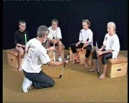 Jonglieren 6 - Devilstick 1 - Einführung und Basistricks