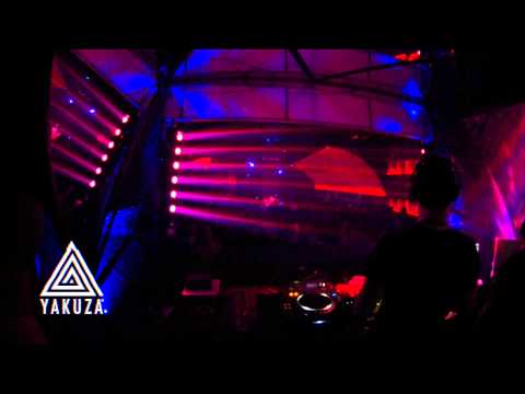 Daniel Blade Live At Yakuza - The Playground - 16.11.14