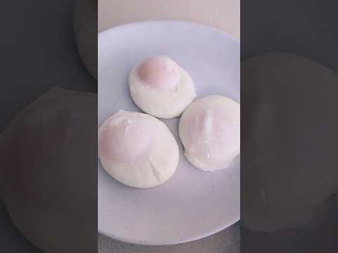 Poached eggs that work every time: no vinegar, no gadgets