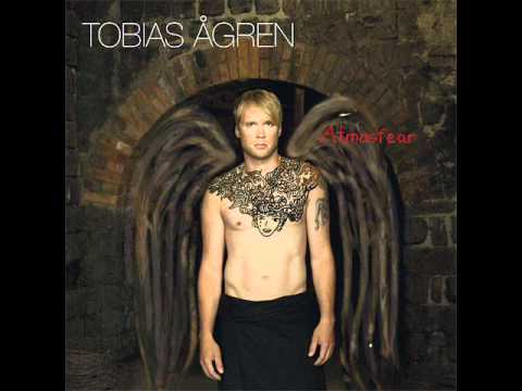 10 Let the love in - Tobias Wendeler