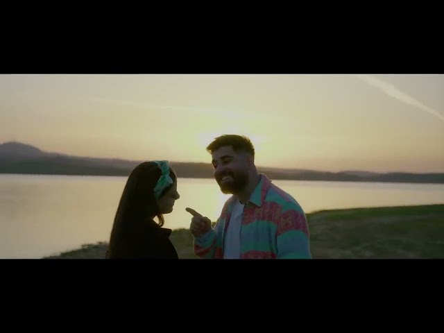 Video zu 'Bal' ansehen