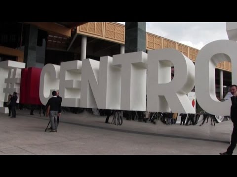 Ad Arese dentro Il Centro, lo shopping mall più grande d'Italia