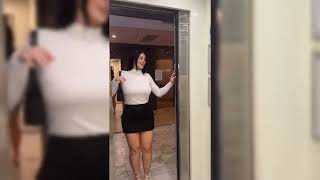 小日向みゆうちゃん並の爆乳のインフルエンサーが美形の表情をころころ変えるよ！