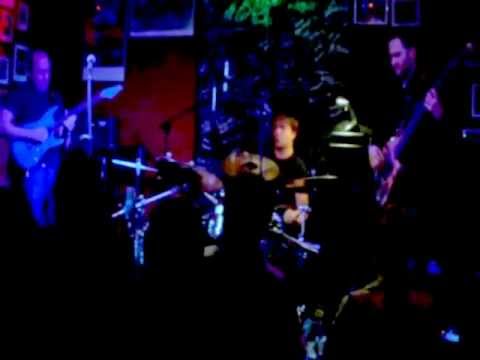 Napiórkowski, Kubiszyn, Konrad "ALLAN" at JazzBassCafe live "KonKubiNap"